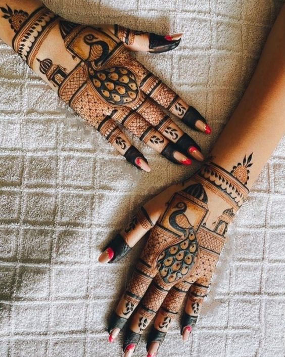 Intricate Mehndi Detail by Professional Artist